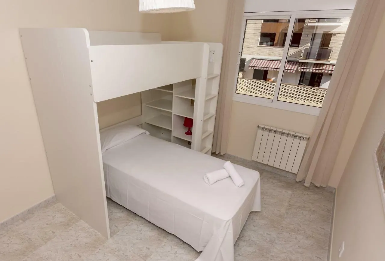 Homeholidaysrentals Salvador Pineda de Mar