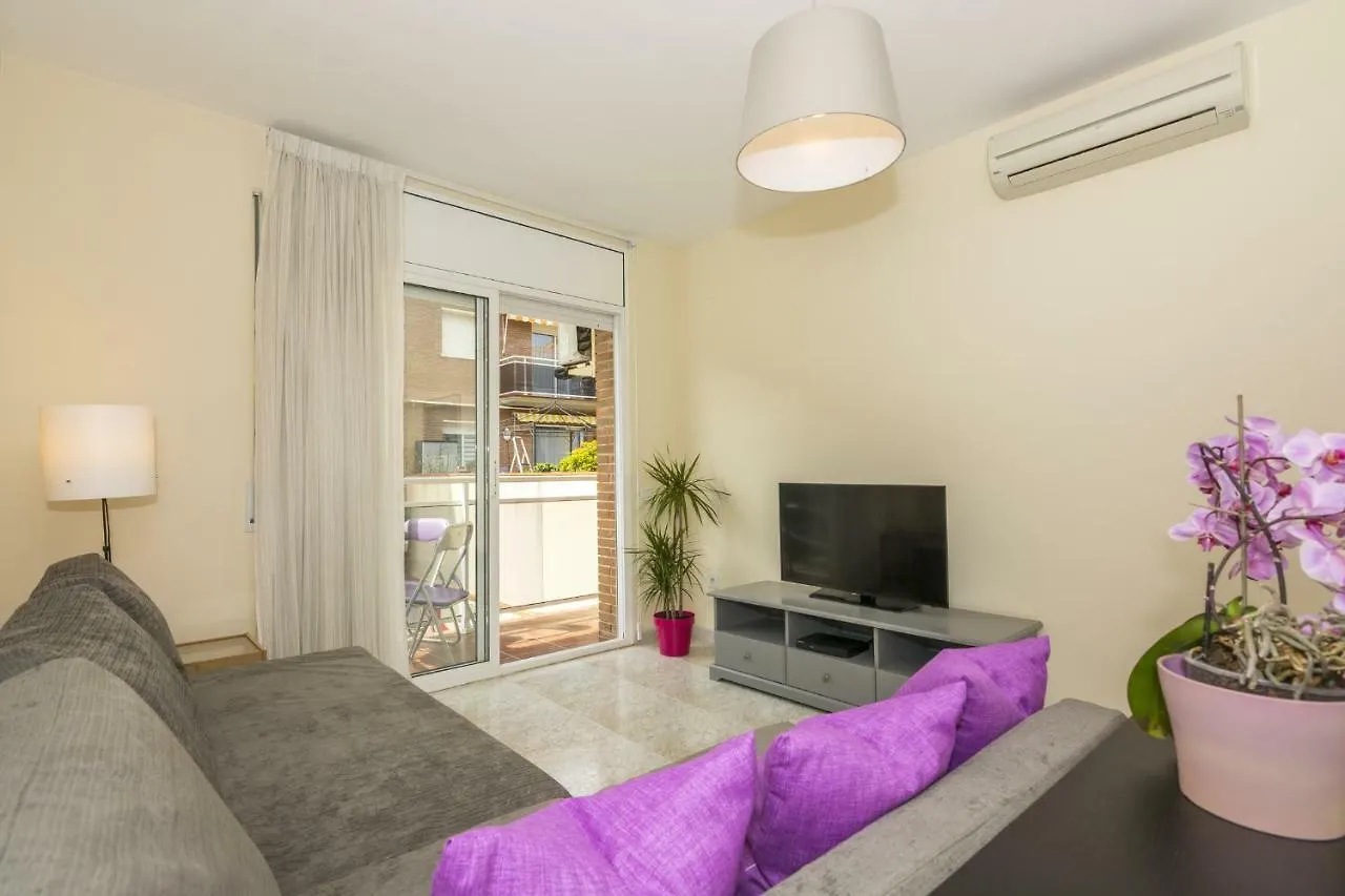 Homeholidaysrentals Salvador Pineda de Mar